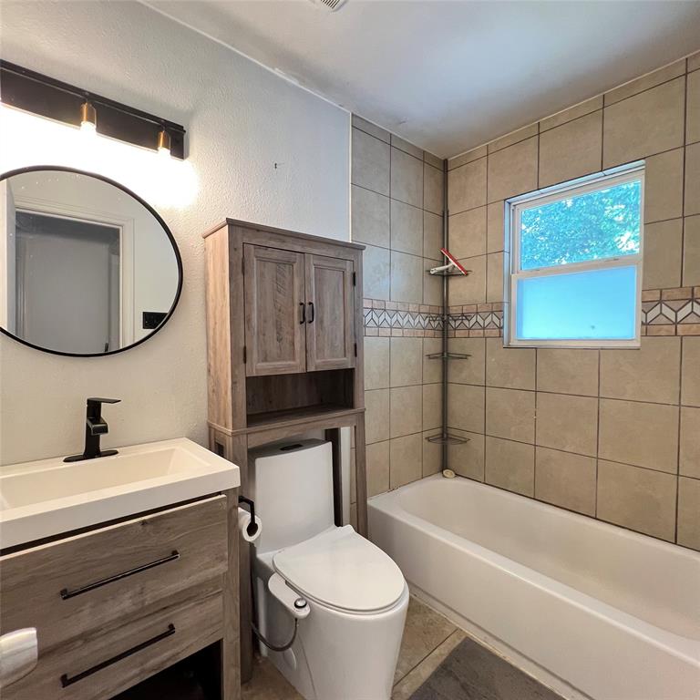 Roland Dale Annex - Residential Lease