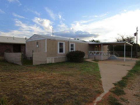 800 Bluff Street Sweetwater TX 79556