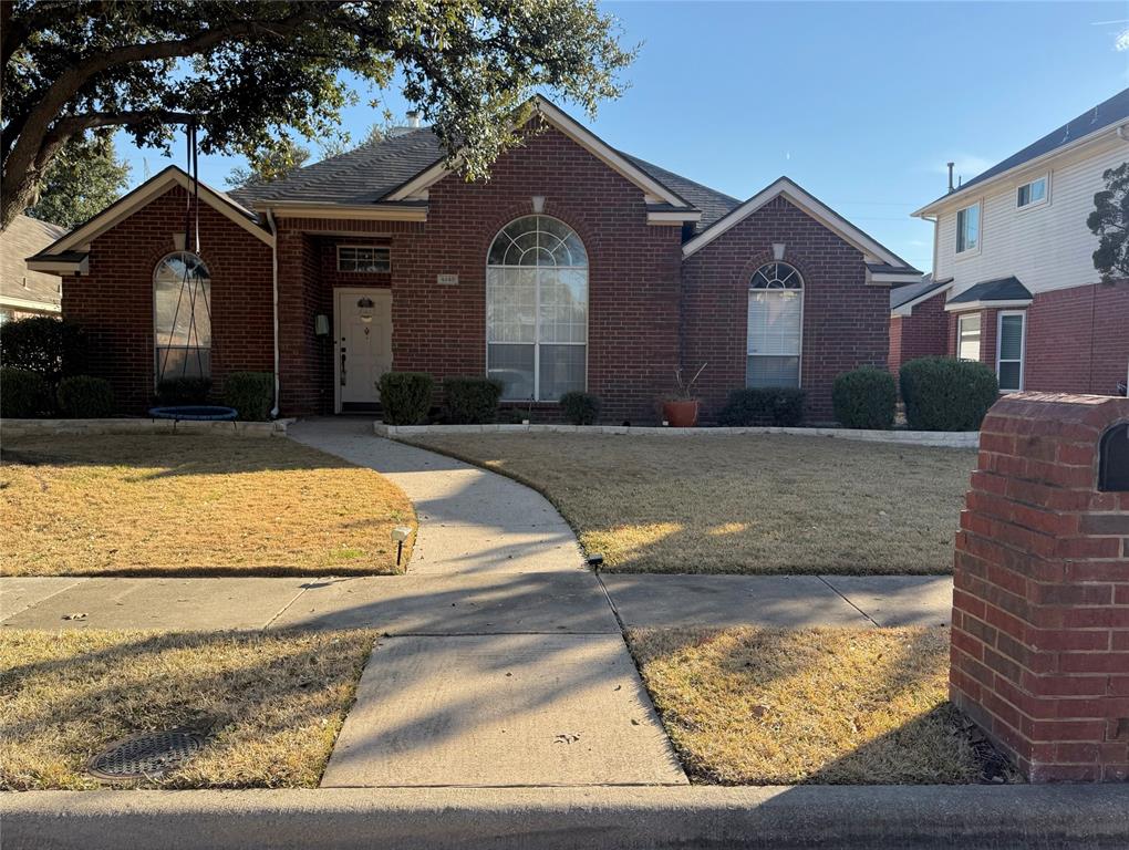 4640 Knoll Hollow Trail