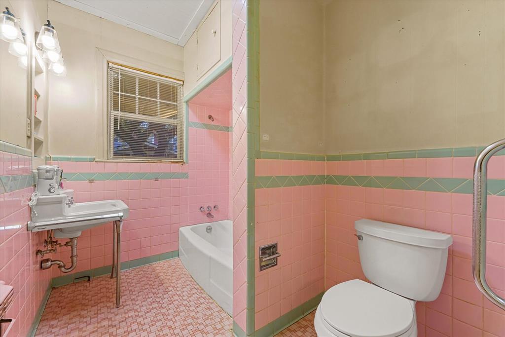 Orig Town Of Greenville - Residential