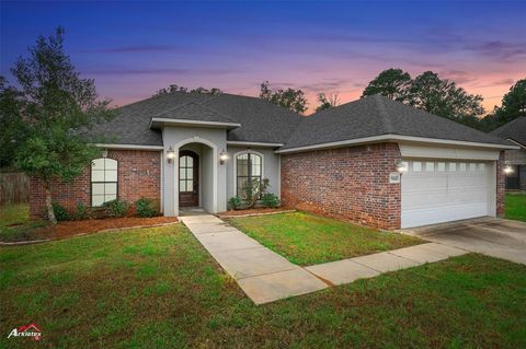 9445 N Pointe Circle Greenwood LA 71033