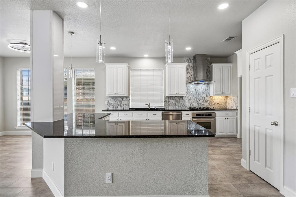 6412 Falcon Ridge Lane