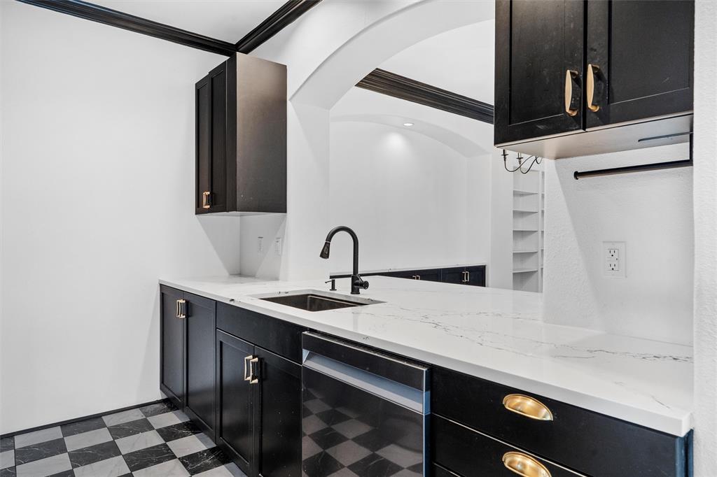 Towne Lake - Residential