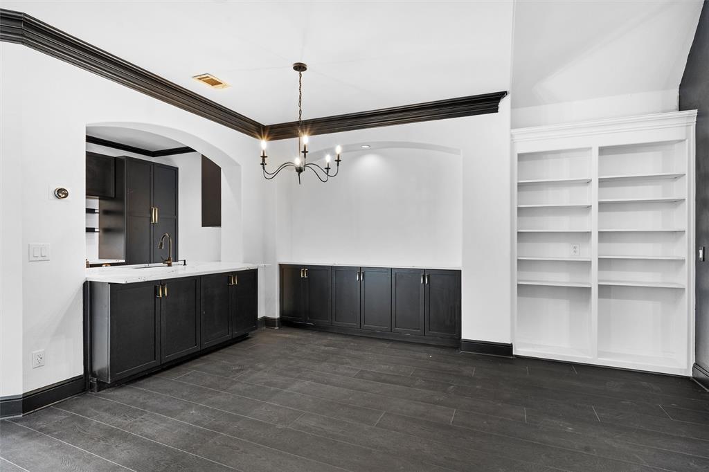 4160 Towne Green Circle