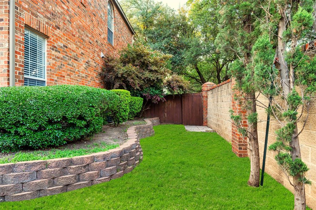 Towne Lake - Residential