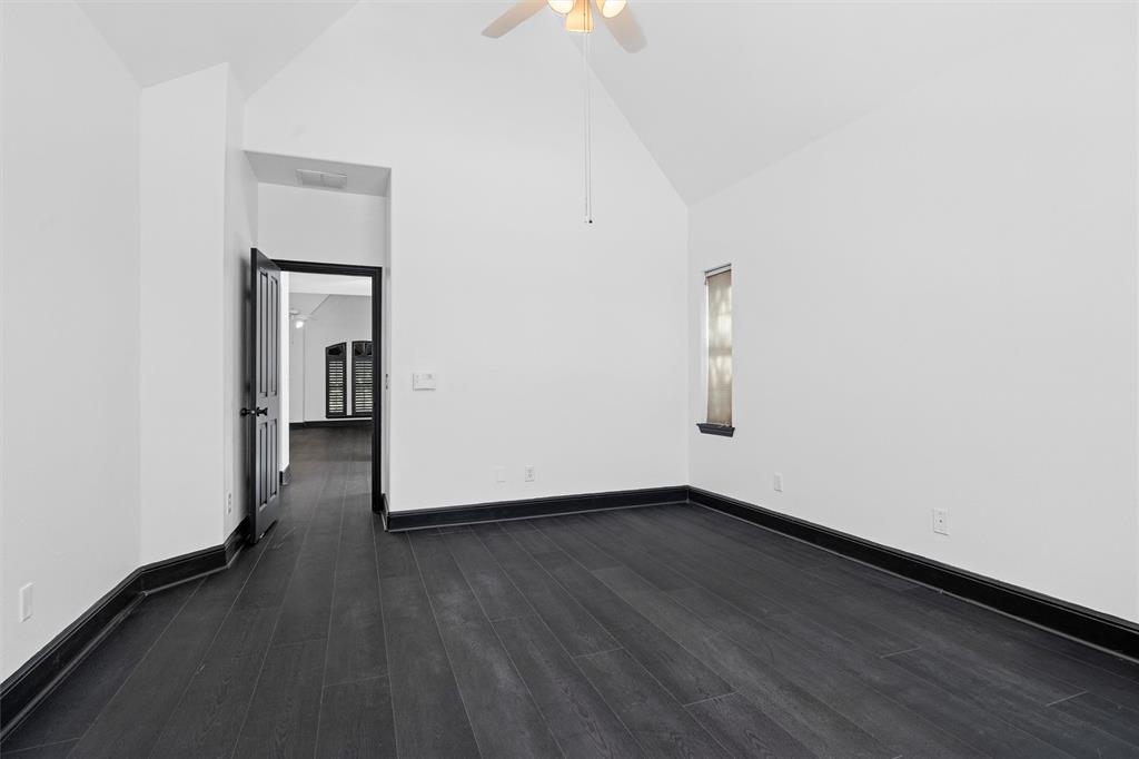 Towne Lake - Residential