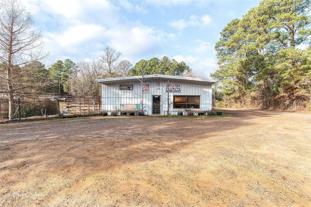 21340 Highway 371