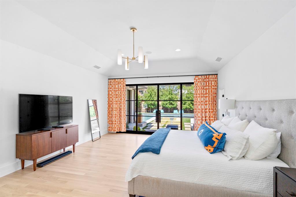 Jackson Heights 04 - Residential