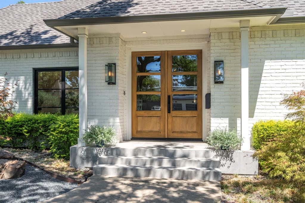 Jackson Heights 04 - Residential