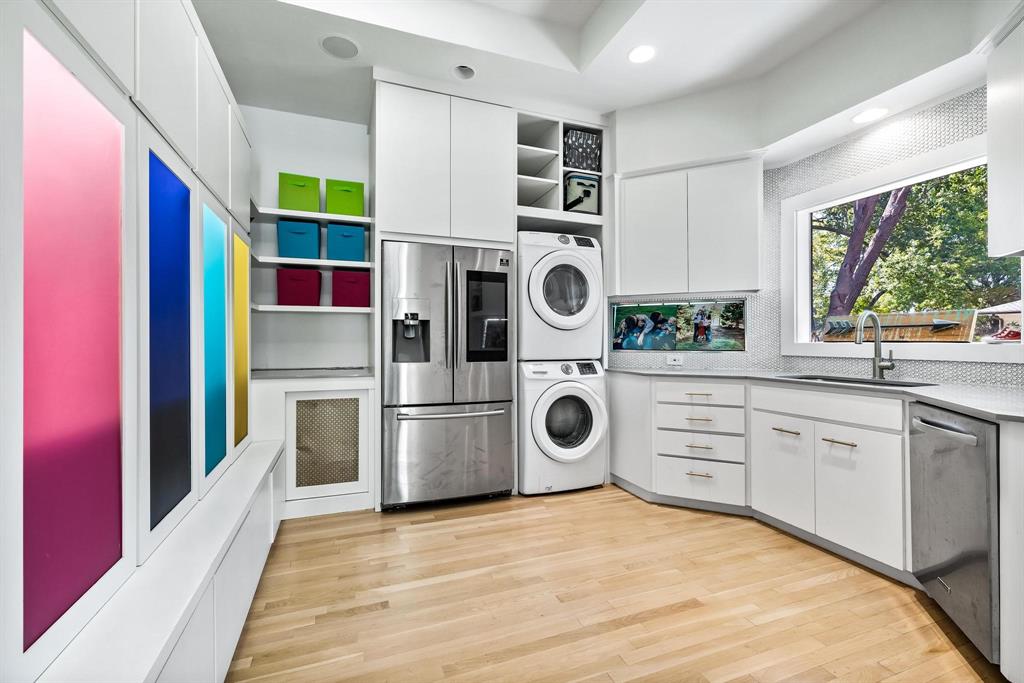 Jackson Heights 04 - Residential