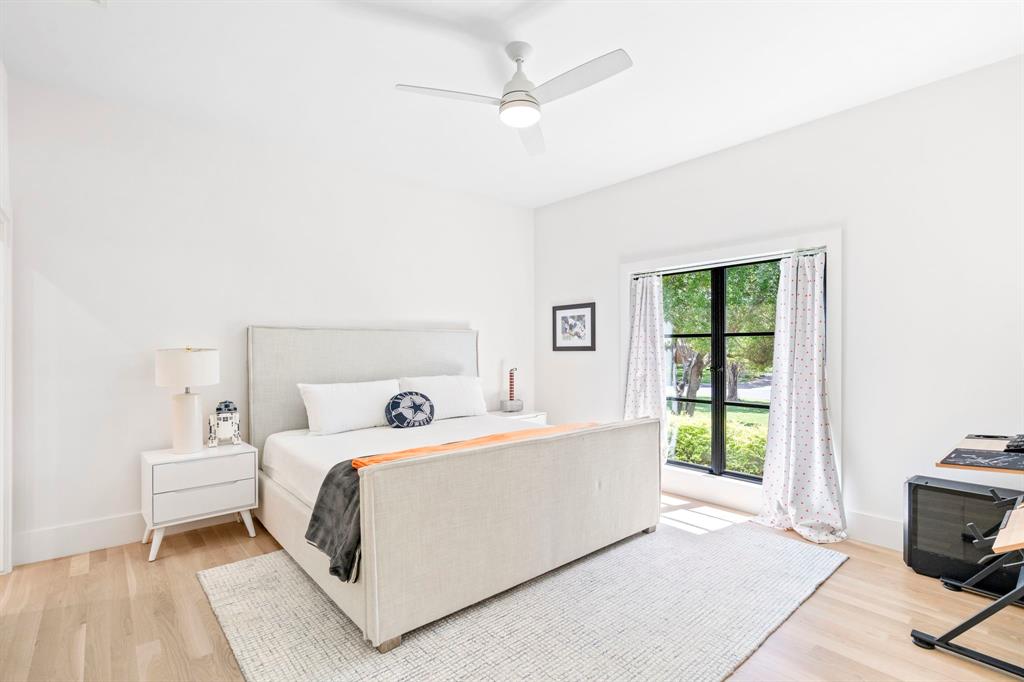 Jackson Heights 04 - Residential