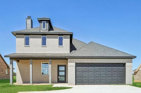 1005 Springfield Drive Springtown TX 76082