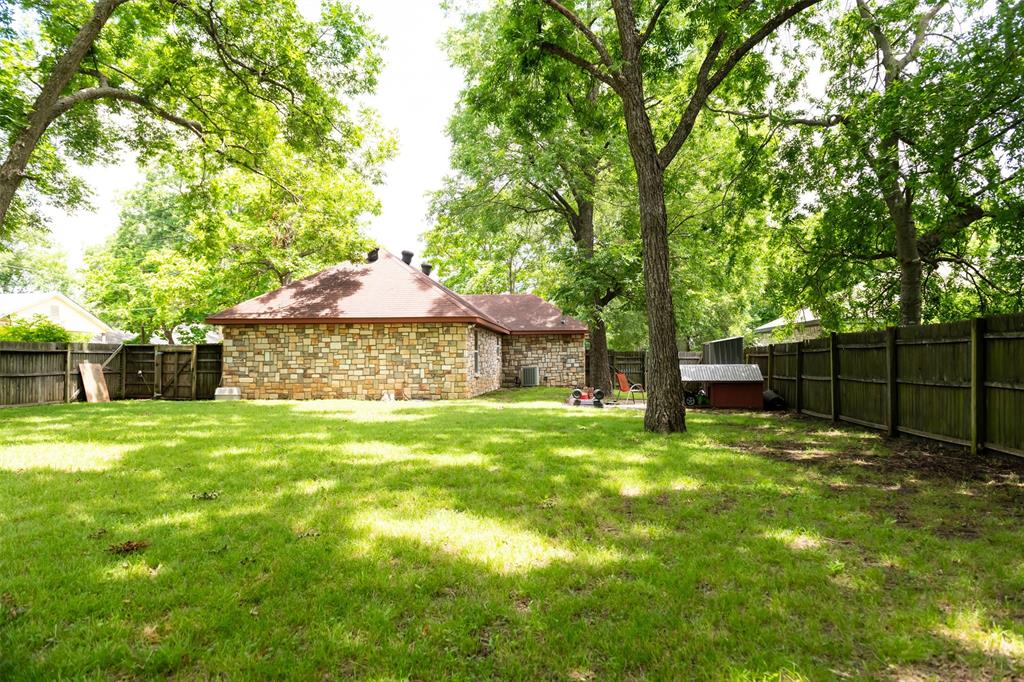 Inglish Add - Residential Lease