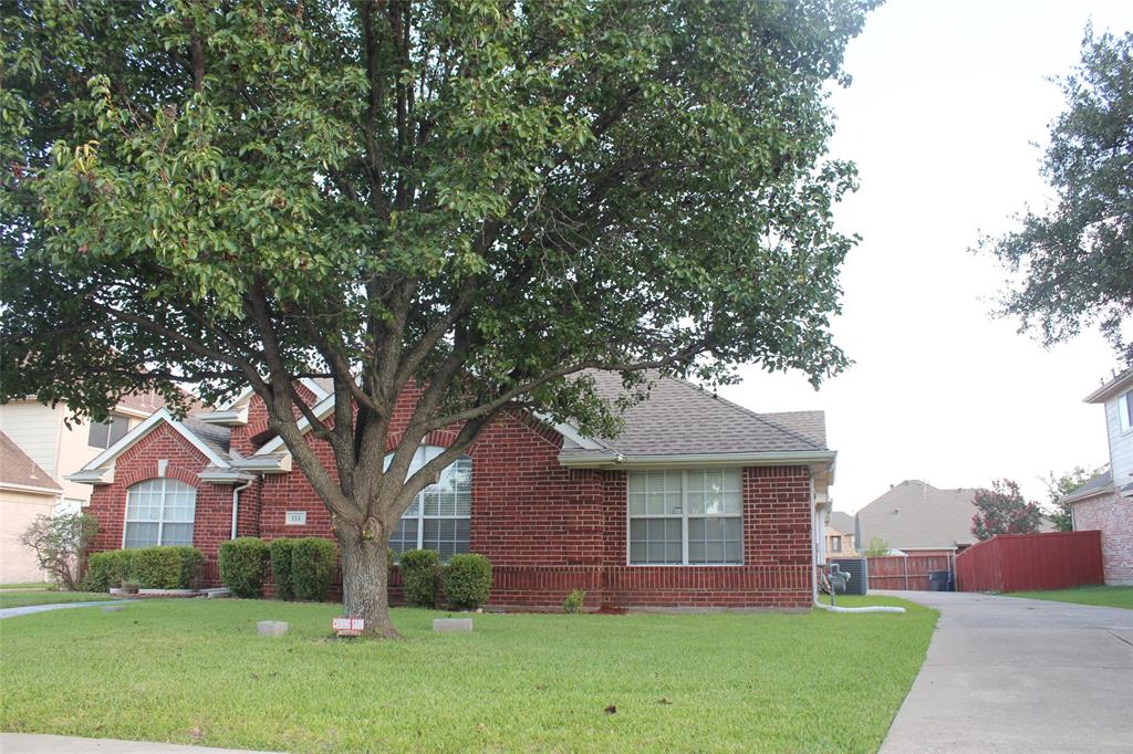 114 Briar Oak Drive