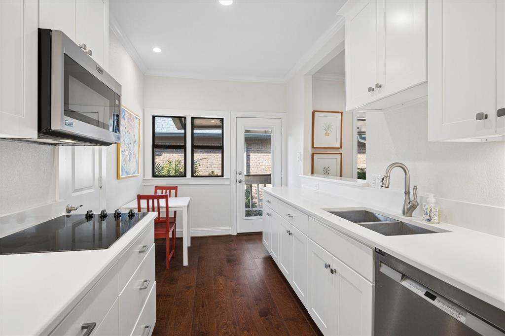 5800 Royal Lane Condo - Residential