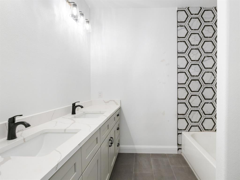 Canyon Creek - Residential