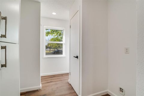 Tiny photo for 1017 Rutherford Dr, Dallas, TX 75149 (MLS # 21100759)