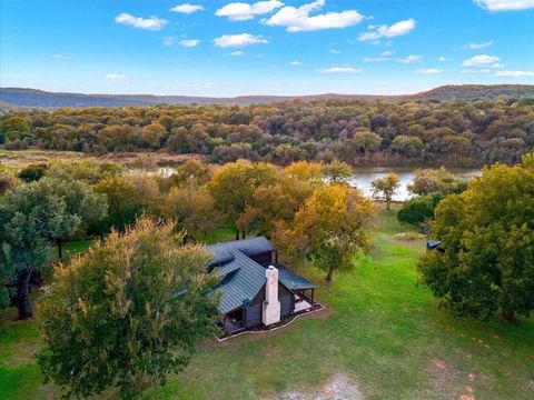 Photo of 400 Coronados Trail, Graford, TX 76449 (MLS # 21184038)