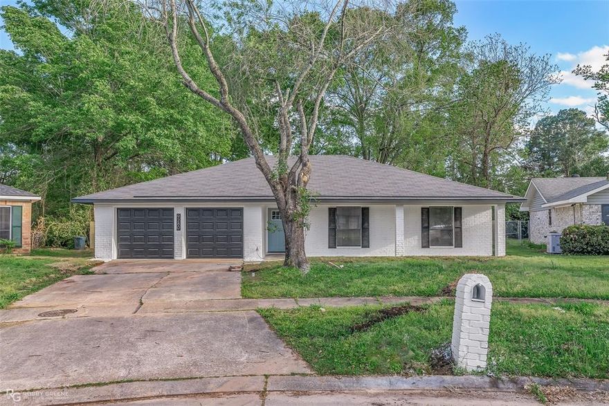 Tucked away in a quiet subdivision, this newly remodeled home has everything you could ask for. With brand new luxury vinyl plank flooring throughout the living spaces, carpeted bedrooms and tiled bathrooms. Featuring all new appliances and white quartz countertops, this kitchen is meant for entertaining. A second living room, that adds ample space for a multitude of options. Master bath suite with a freestanding tub and separate shower. Dual sinks in both bathrooms. Leaving the second living room and walk out onto your concrete pad, perfect for grilling or enjoying the spring evenings with a fully fenced backyard. Property is up for lease as well. $2,000.00 deposit. $2,000.00 per month.