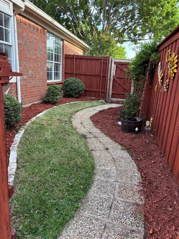 3808 Ash Lane
