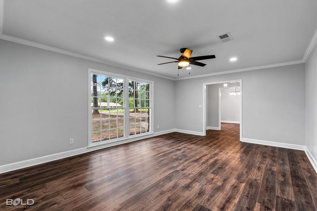 Shreveport, Louisiana 71119, United States, 4 Bedrooms Bedrooms, ,2 BathroomsBathrooms,Residential,Pending,139835