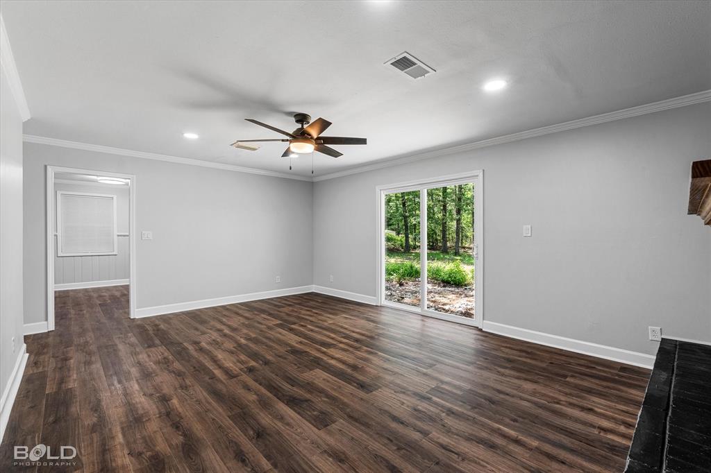 Shreveport, Louisiana 71119, United States, 4 Bedrooms Bedrooms, ,2 BathroomsBathrooms,Residential,Pending,139835