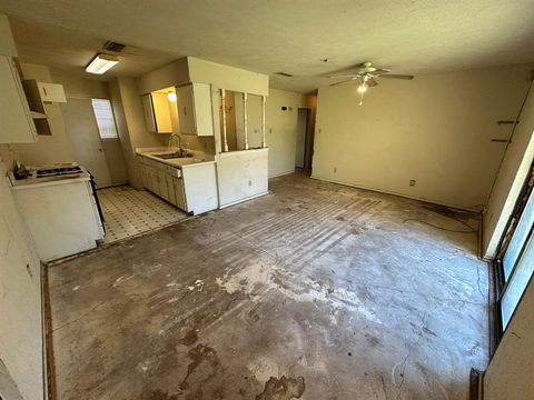 6415 Cinnamon Oaks Drive Dallas TX 75241