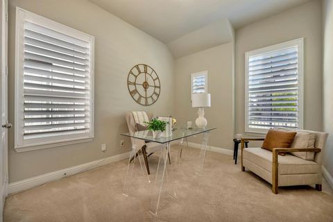 Tiny photo for 319 Park Drive, Euless, TX 76040 (MLS # 21100543)