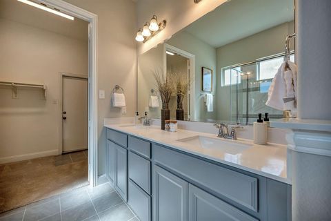 Tiny photo for 319 Park Drive, Euless, TX 76040 (MLS # 21100543)