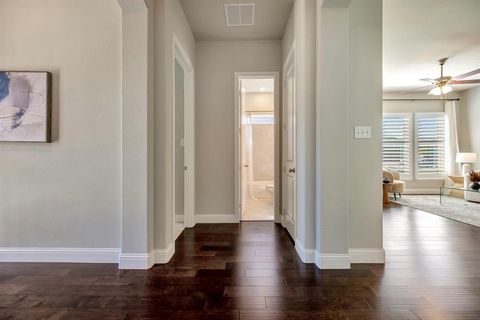 Tiny photo for 319 Park Drive, Euless, TX 76040 (MLS # 21100543)