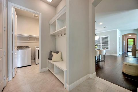 Tiny photo for 319 Park Drive, Euless, TX 76040 (MLS # 21100543)