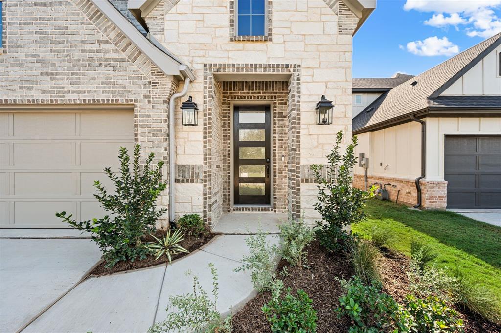 12224 Ross Calhoun Drive