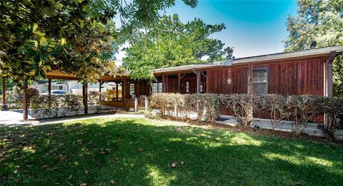 Photo of 9468 Ranch Lane, Shreveport, LA 71106 (MLS # 21271028)