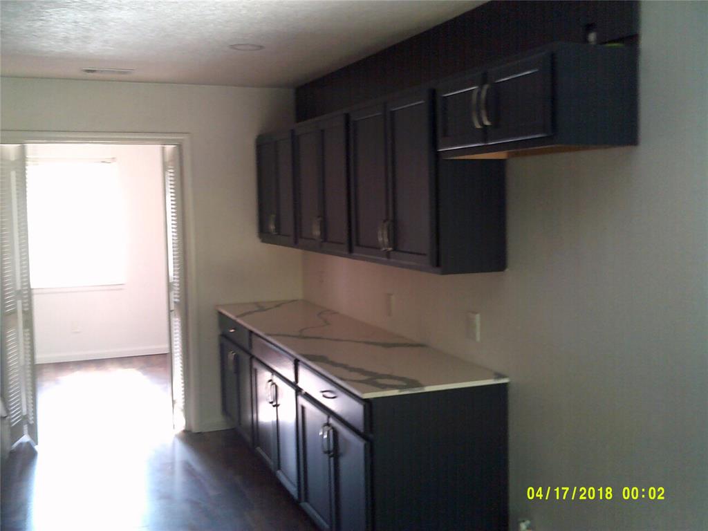 Photo 6 of 17 of 602 Dennis Drive house