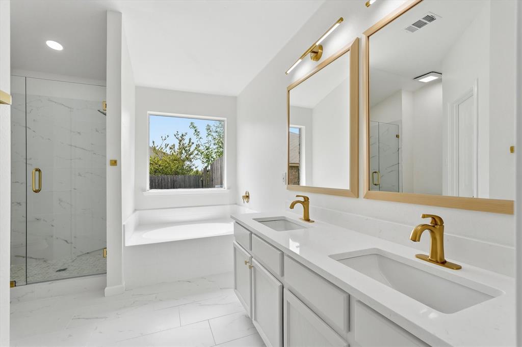 Arbor Ridge - Residential