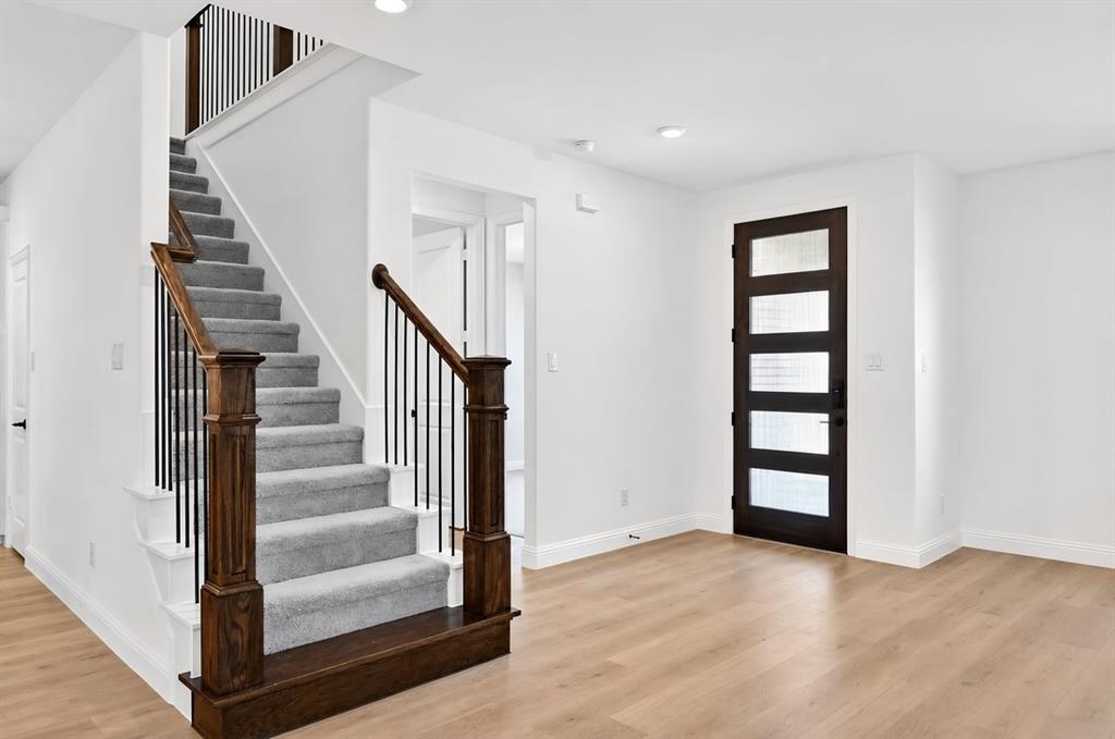 1113 Beebalm Mews