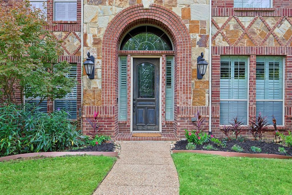 2113 Roadrunner Drive