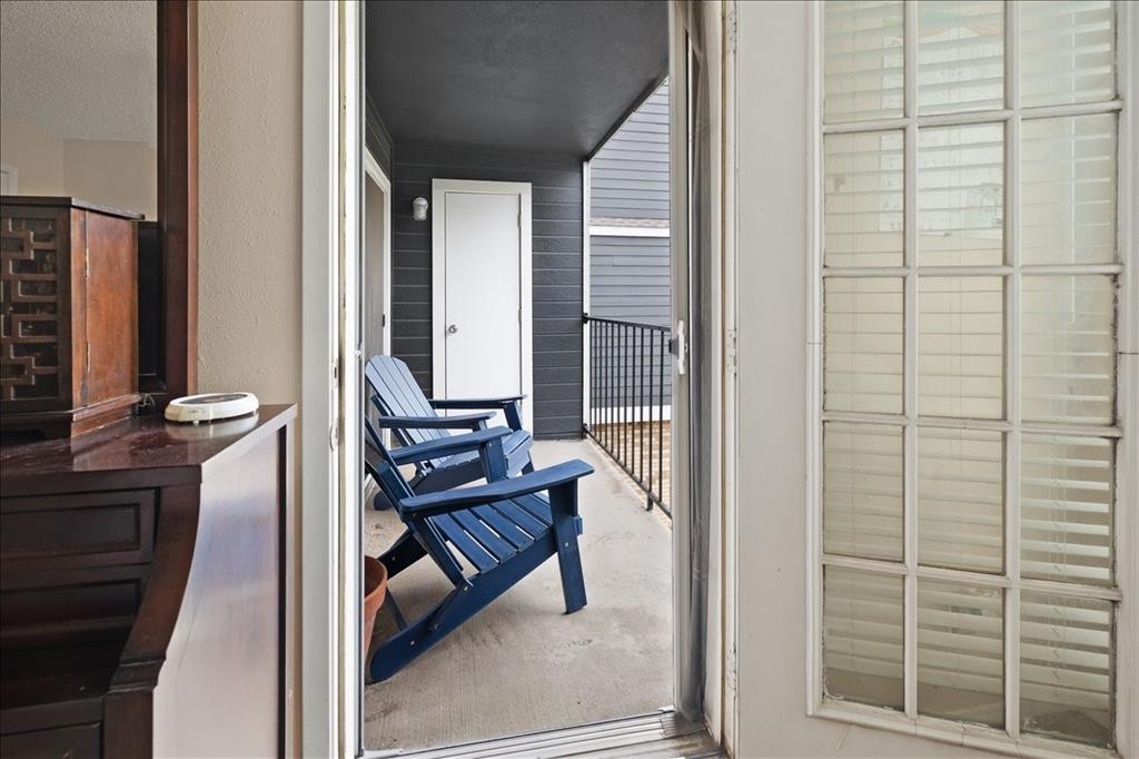 Westmount Condos Ph 01 - Residential