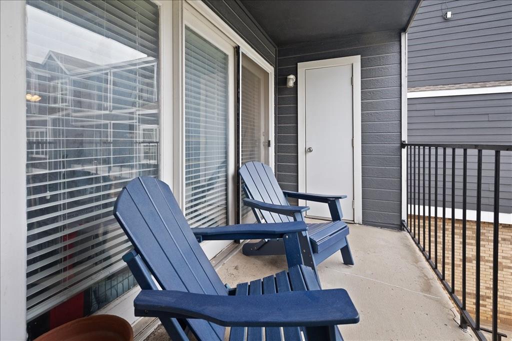 Westmount Condos Ph 01 - Residential