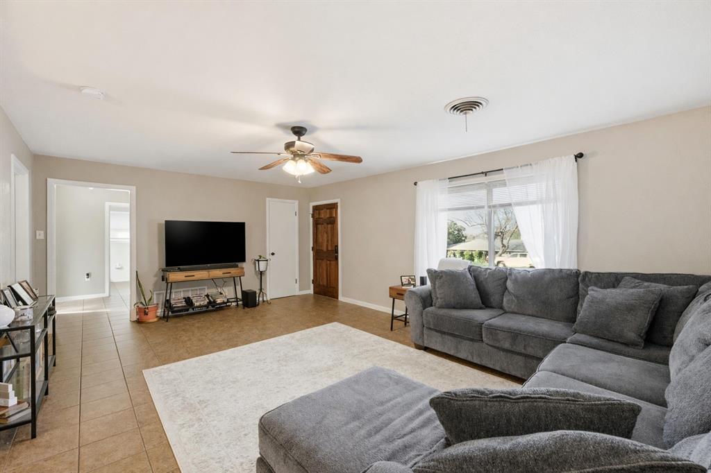 Davis Last - Residential