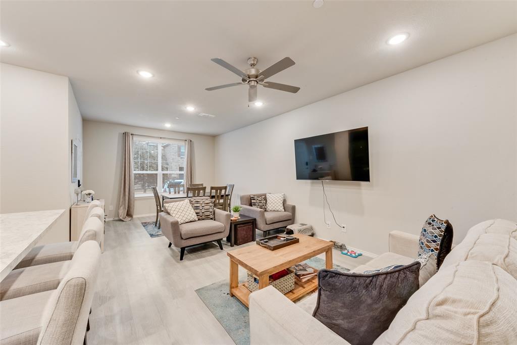 1272 Jones Trail