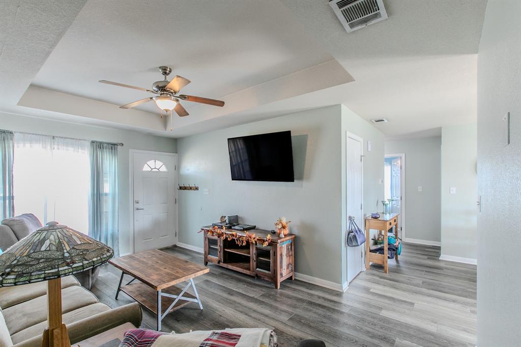212 Broken Arrow Drive