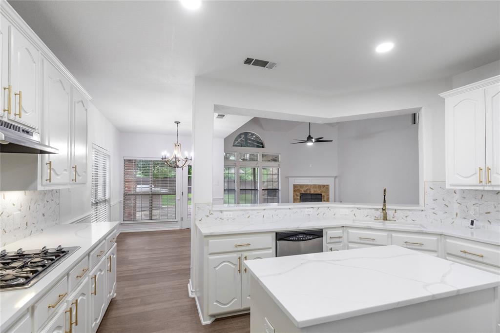 907 Greenfield Court