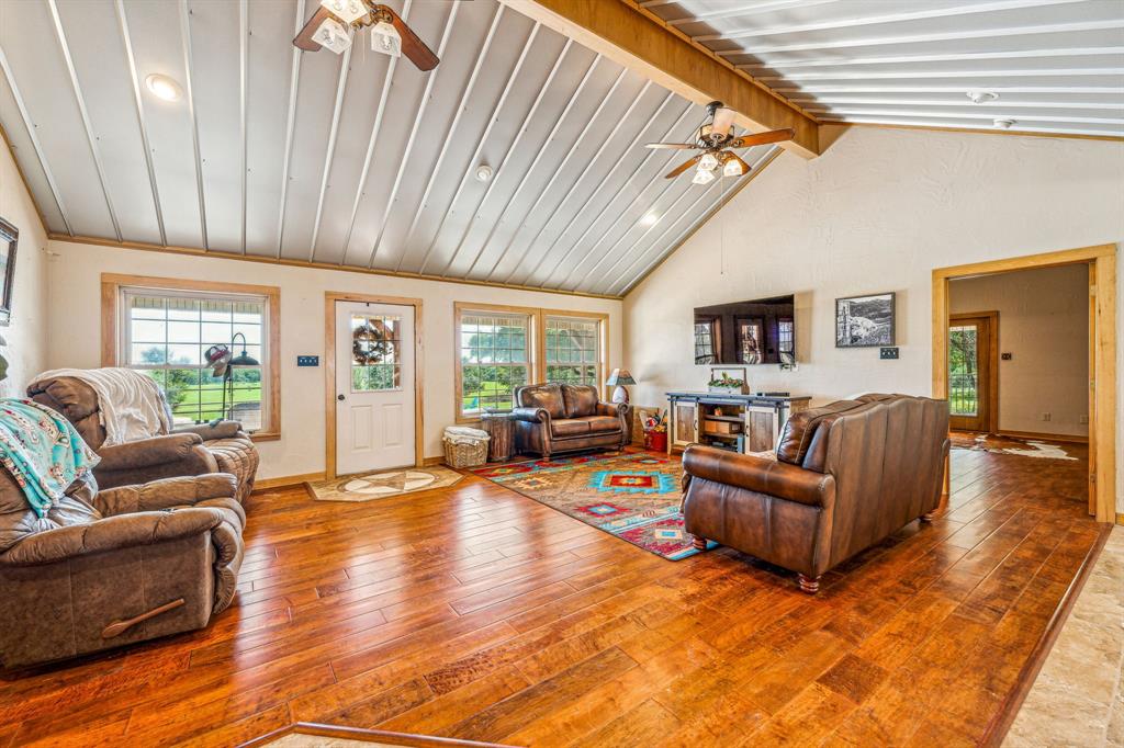 A0520 MENEFEE JARRETT; - Farm