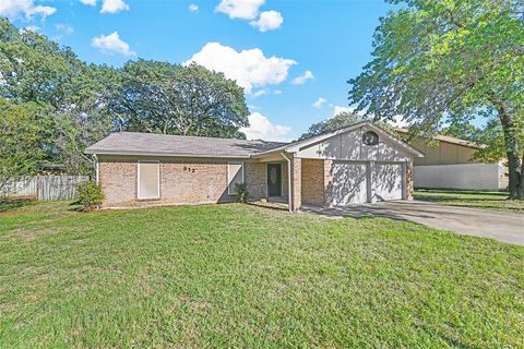 A home in Azle