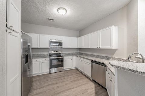 Tiny photo for 969 Remington Trail, Mesquite, TX 75181 (MLS # 21341909)
