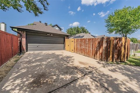 Tiny photo for 969 Remington Trail, Mesquite, TX 75181 (MLS # 21341909)