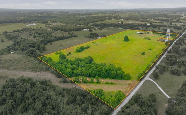 ADDRESS PRIVATE, COVINGTON, TX 76636 - Image a0bbfcf3f786142ade930d2f74da2305/2933399035
