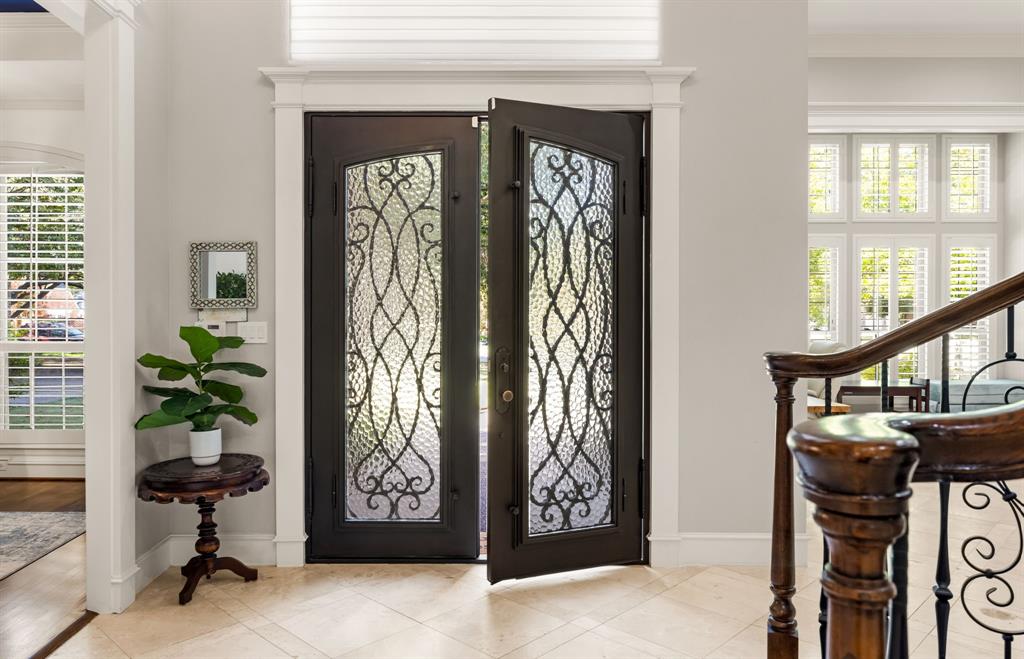 1904 Macgregor Drive