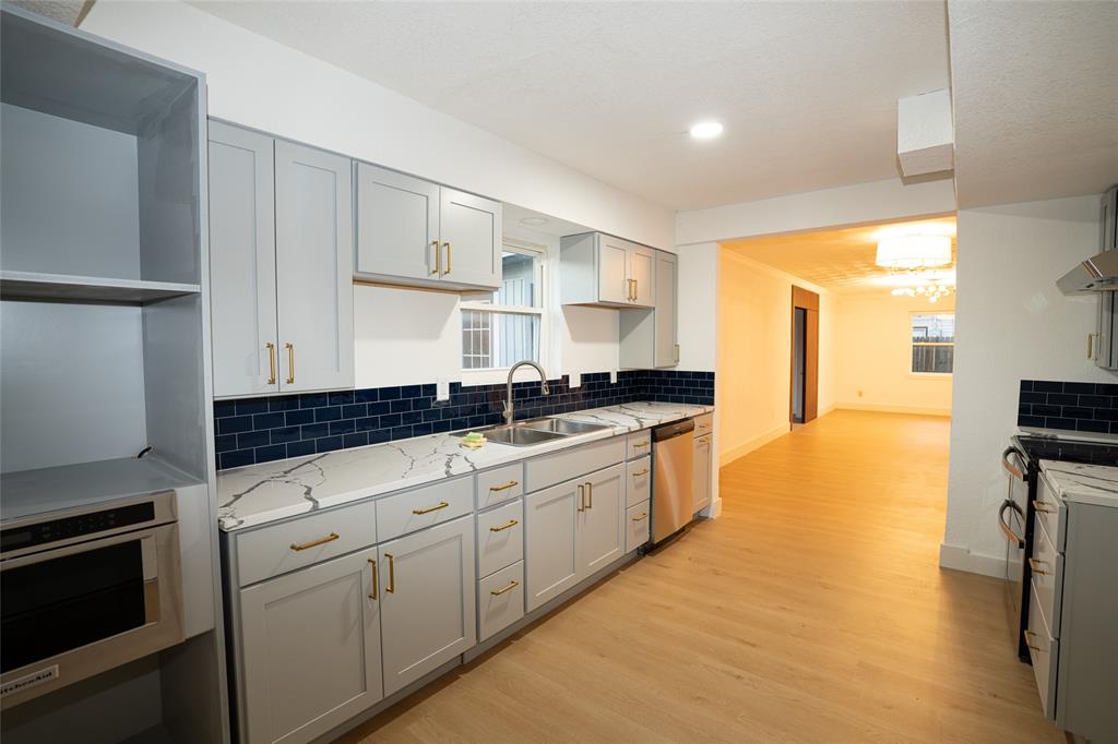 Walnut Terrace 04 - Residential